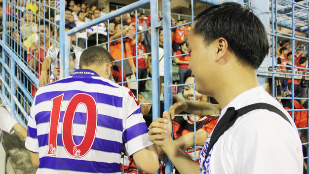 CĐV Malaysia yêu QPR hơn đội nhà