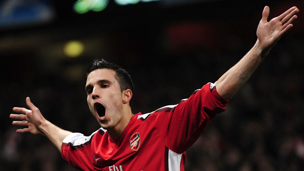 Juve sẵn sàng trả Van Persie 190.000 bảng/tuần?