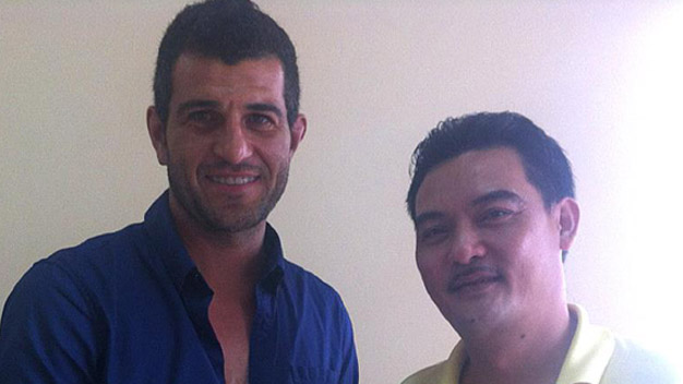 CHÍNH THỨC: Cristiano ở lại HN.T&T thêm 1 năm rưỡi CHÍNH THỨC: Cristiano ở lại HN.T&T thêm 1 năm rưỡi