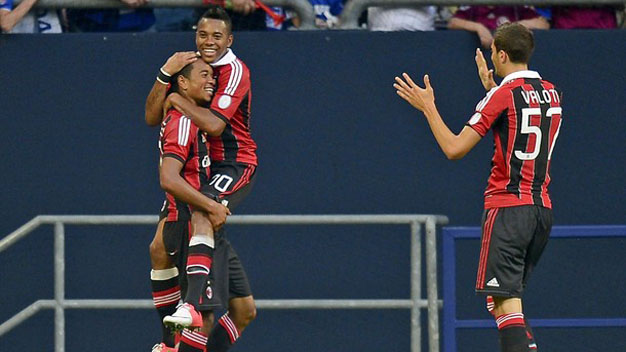 Schalke 0-1 Milan: Niềm vui đầu tiên cho Milan