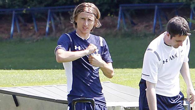 Real chốt giá Modric không thể quá 35 triệu euro