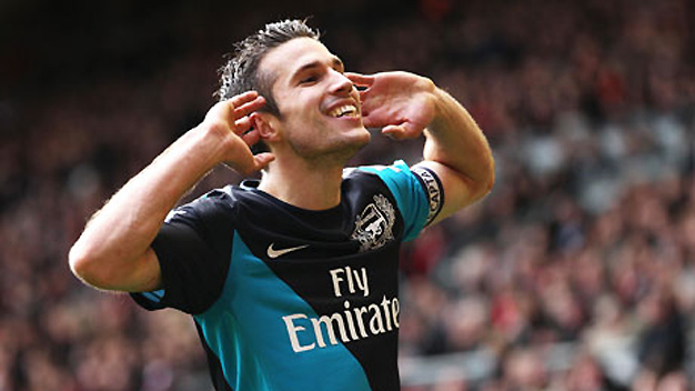 Cập nhật: Wenger chưa thấy ai hỏi mua Van Persie