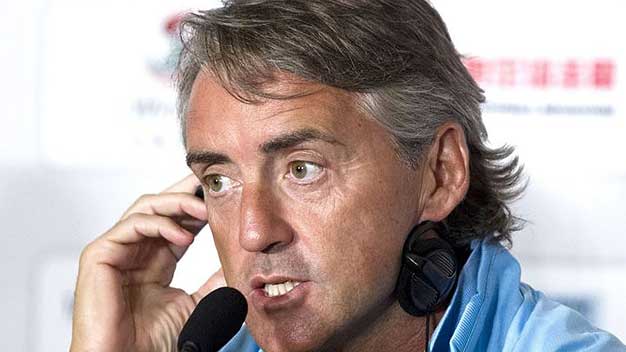 HLV Mancini tuyên bố Man City sắp đón 