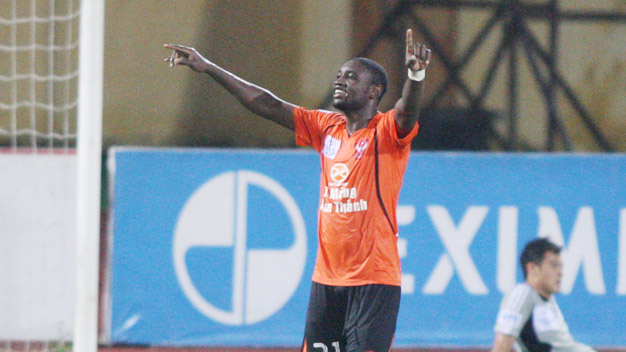 CLB Hà Nội 0-1 Sài Gòn XT: Hâm nóng cuộc đua CLB Hà Nội 0-1 Sài Gòn XT: Hâm nóng cuộc đua