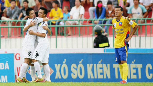 CSĐT 1-3 HN.T&T: Lên ngôi đầu ở Cao Lãnh CSĐT 1-3 HN.T&T: Lên ngôi đầu ở Cao Lãnh