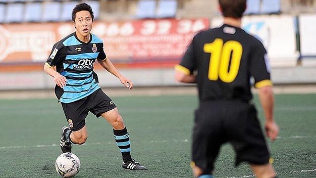 Thần đồng người Indonesia trình làng tại đội Espanyol B Thần đồng người Indonesia trình làng tại đội Espanyol B