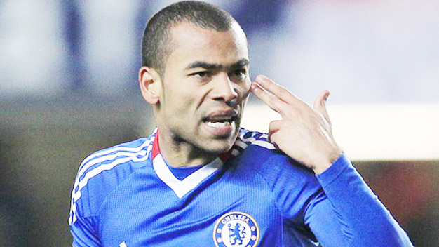 M.U: Rio có thể là trở ngại trong vụ săn Ashley Cole