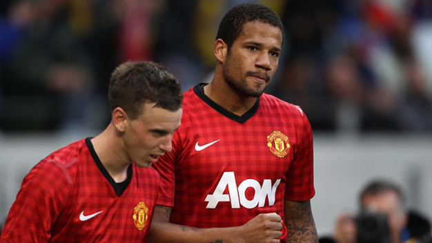 Hạ Drayton 6-2, M.U ghi dấu ấn của Bebe và Macheda Hạ Drayton 6-2, M.U ghi dấu ấn của Bebe và Macheda