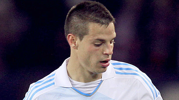 Marseille ép giá Chelsea, đòi Azpilicueta 8 triệu bảng Marseille ép giá Chelsea, đòi Azpilicueta 8 triệu bảng