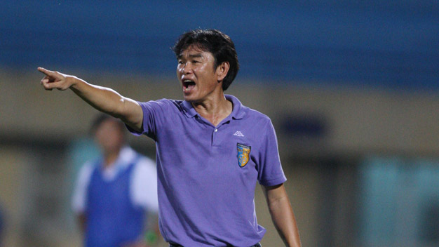 Đối thoại: Phan Thanh Hùng tin “V-League không còn chỗ cho sai lầm” Đối thoại: Phan Thanh Hùng tin “V-League không còn chỗ cho sai lầm”