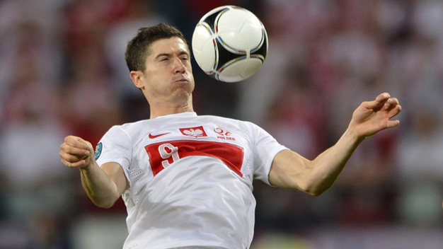 Điểm tin chiều 4/8: Lewandowski sẽ về M.U vào 2013 Điểm tin chiều 4/8: Lewandowski sẽ về M.U vào 2013