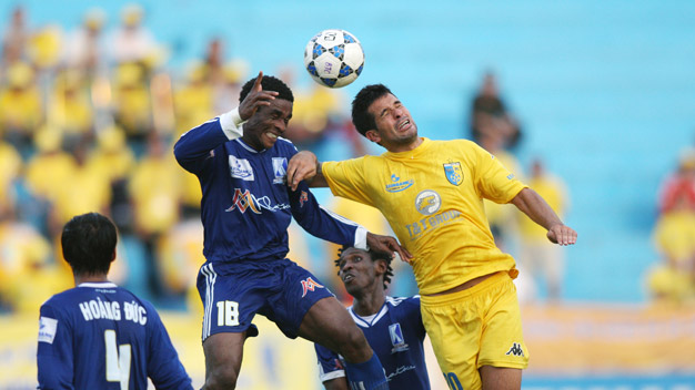 18h chiều nay, Hà Nội T&T vs K.Khánh Hòa: Rào cản trước ngai vàng 18h chiều nay, Hà Nội T&T vs K.Khánh Hòa: Rào cản trước ngai vàng
