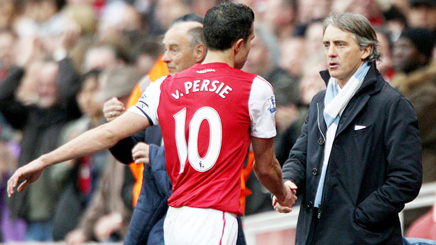 Cập nhật: Mancini thừa nhận bỏ cuộc săn Van Persie Cập nhật: Mancini thừa nhận bỏ cuộc săn Van Persie