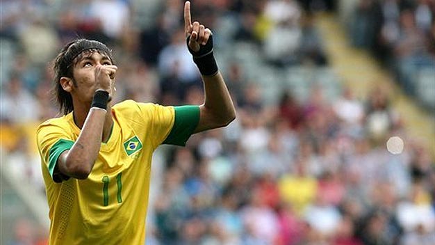 Neymar tin Chúa đã sẵn sàng chứng kiến Brazil đăng quang Neymar tin Chúa đã sẵn sàng chứng kiến Brazil đăng quang
