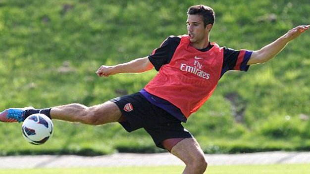 M.U đưa đề nghị mới, Sir Alex thừa nhận muốn Persie M.U đưa đề nghị mới, Sir Alex thừa nhận muốn Persie