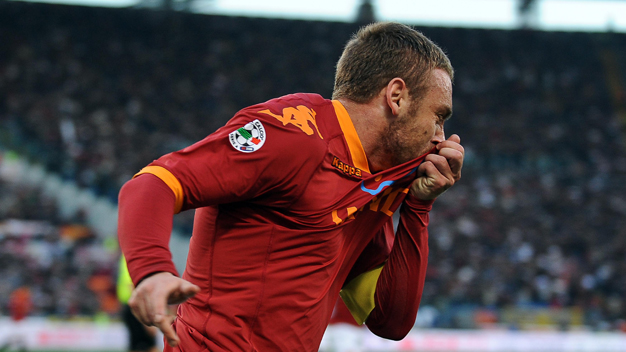 Roma sẵn sàng để De Rossi tới Man City Roma sẵn sàng để De Rossi tới Man City