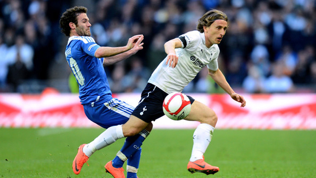 Chưa xác định tương lai, Modric lủi thủi tập một mình Chưa xác định tương lai, Modric lủi thủi tập một mình