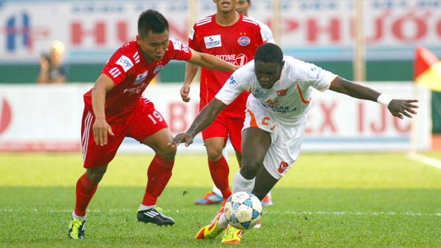 B.Bình Dương 1-1 Sài Gòn. XT: SG.XT chiếm ngôi nhì B.Bình Dương 1-1 Sài Gòn. XT: SG.XT chiếm ngôi nhì