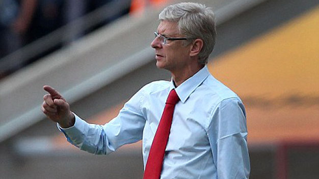 Wenger tuyên chiến với phần còn lại Premier League