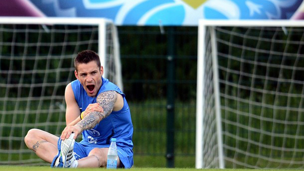Chelsea giành Debuchy với Newcastle Chelsea giành Debuchy với Newcastle