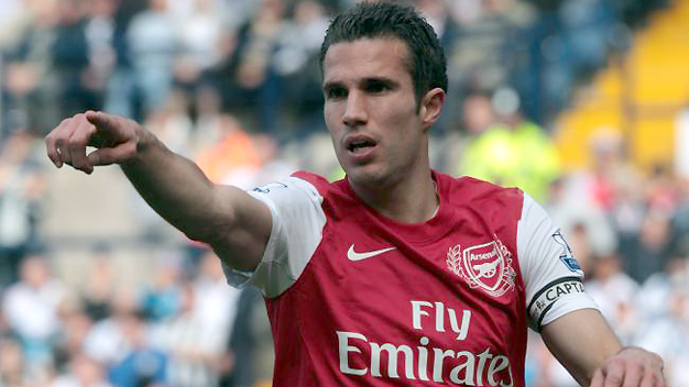 Những lo ngại đang chờ Van Persie ở Old Trafford