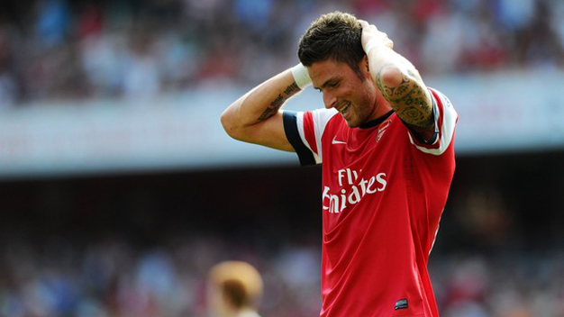 Dù không ghi bàn, Wenger vẫn tin Giroud đủ sức thay Persie