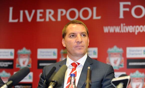 Liverpool khởi đầu thảm bại: Rodgers không phải là Thánh