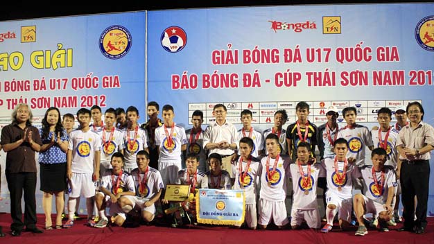 U17 HAGL đại thắng tại Lào