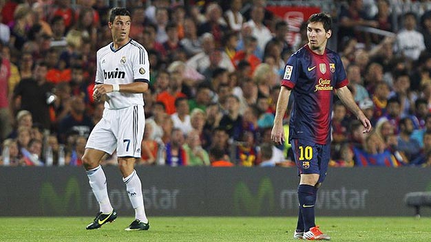 Messi vs. Ronaldo: Không tỏa sáng, vẫn... ghi bàn!