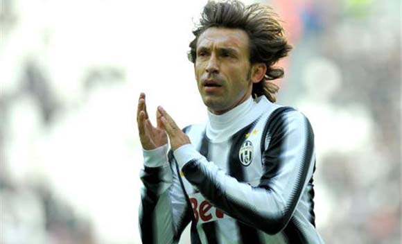 Pirlo: Mọi người đang ghen tức Juventus