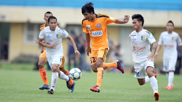 TRỰC TIẾP: HN.T&T 0-0 SHB.ĐN