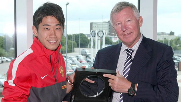 Kagawa không hiểu nổi dù chỉ là một lời của Sir Alex! Kagawa không hiểu nổi dù chỉ là một lời của Sir Alex!