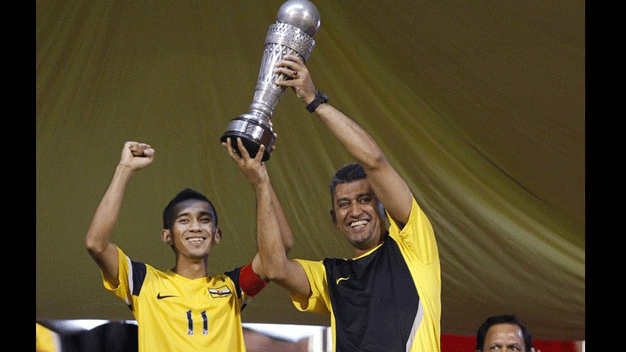 Chuyển động AFF Suzuki Cup 2012: Brunei luyện quân với ĐKVĐ Malaysia