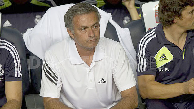 Mourinho tự kiểm điểm, kêu gọi ủng hộ Modric