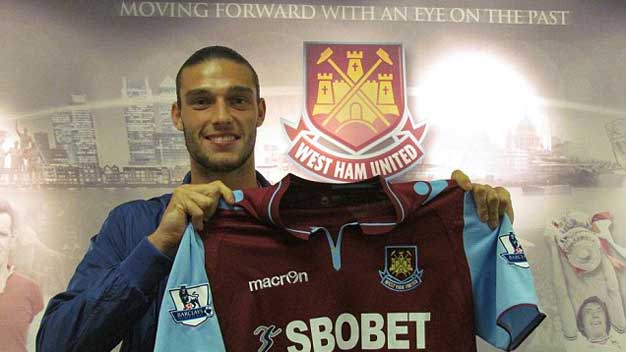 CHÍNH THỨC: Carroll gia nhập West Ham