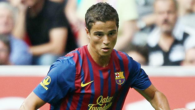 Không tương lai ở Barca, Afellay dạt sang Schalke