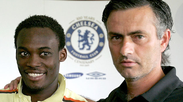 Điểm tin trưa 1/9: Essien rời Chelsea tới Real