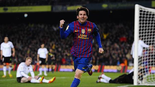 CẢNH BÁO: Messi là cơn ác mộng với hàng thủ Valencia