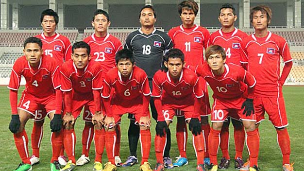 Chuyển động AFF Suzuki Cup 2012: Campuchia sao chép công thức của Philippines