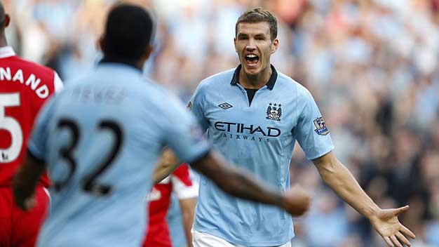 Điểm tin sáng 2/9: Tevez & Dzeko giúp M.C đại thắng