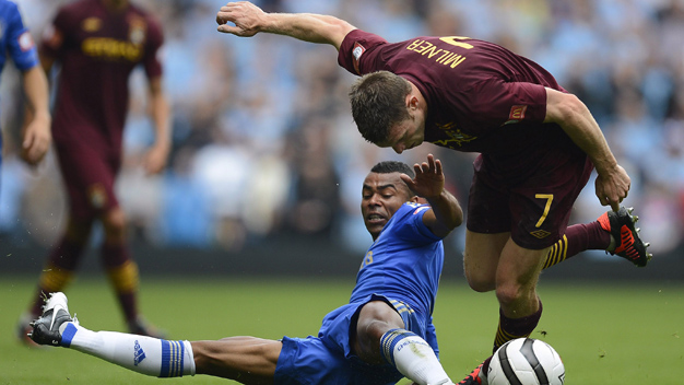 Ashley Cole lỡ trận mở màn vòng loại World Cup 2014