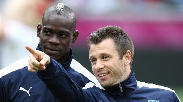 Italia triệu tập đội hình: Balotelli và Cassano bị loại