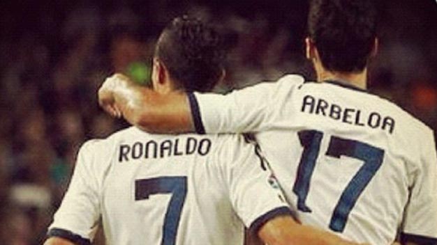 Hết Kaka, đến lượt Arbeloa cổ vũ Ronaldo Hết Kaka, đến lượt Arbeloa cổ vũ Ronaldo