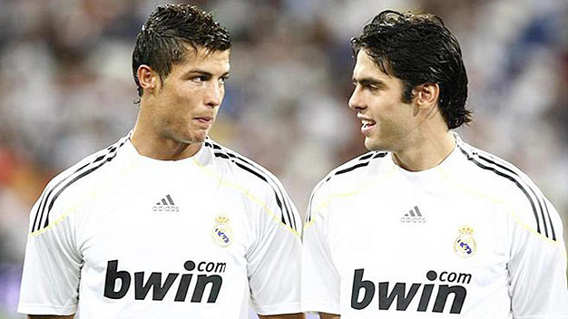 Kaka cản trở kế hoạch tăng lương cho Ronaldo Kaka cản trở kế hoạch tăng lương cho Ronaldo