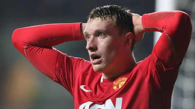Chính thức: M.U mất Phil Jones thêm 2 tháng Chính thức: M.U mất Phil Jones thêm 2 tháng