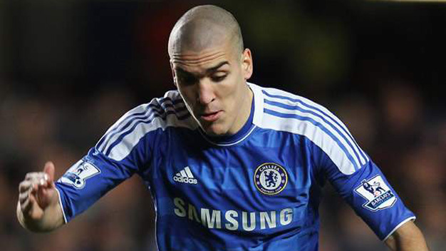 Chelsea nguy cơ mất cựu sao trẻ Barca vào tay Valencia