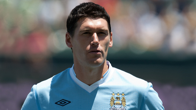 Gareth Barry đưa David Silva lên mây Gareth Barry đưa David Silva lên mây