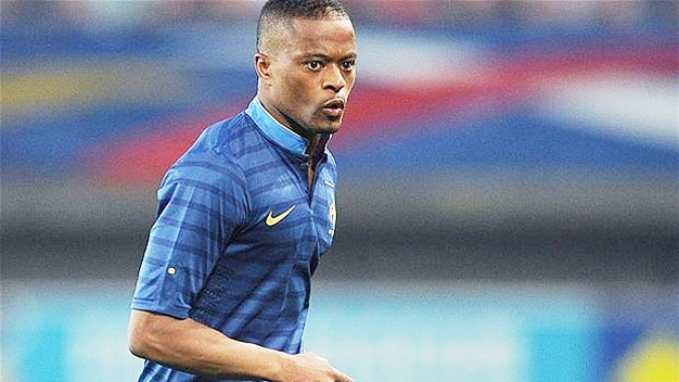 Patrice Evra: Chim phải tên sợ cành cây cong