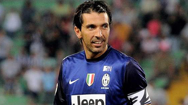 Buffon: Có 3 hoặc 4 đối thủ sẽ thách thức Juventus