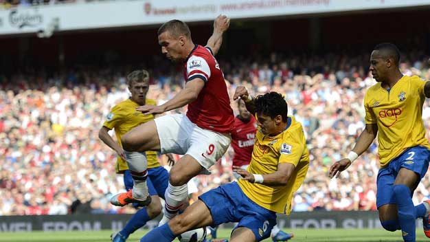 TRỰC TIẾP, Arsenal 5-1 Southampton: Khách buông súng